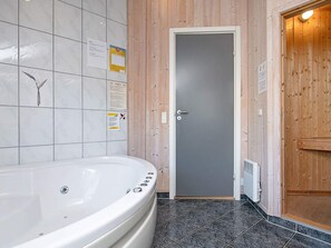 House | Spa treatment