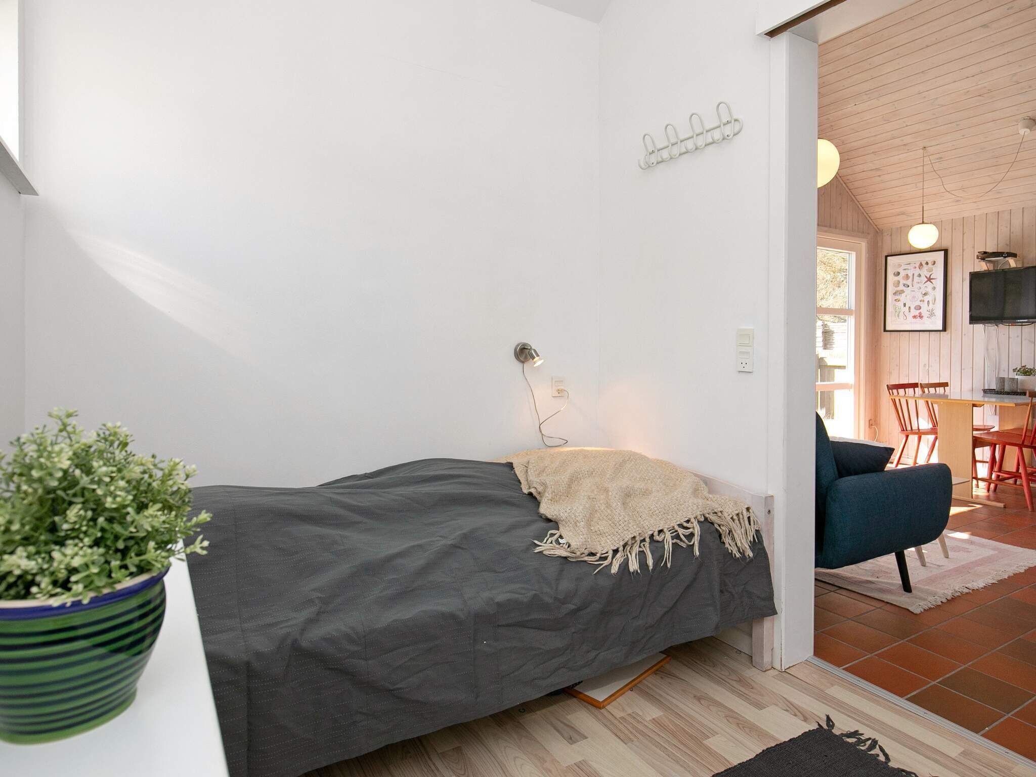1 bedroom, individually furnished, cots/infant beds