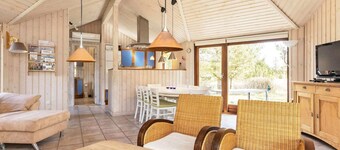 8 Person Holiday Home in Fjerritslev-by Traum