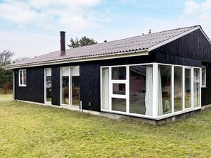 House | Exterior - 6 Person Holiday Home in Oksbol (Oksbol)
