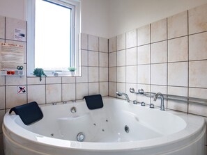 House | Spa treatment