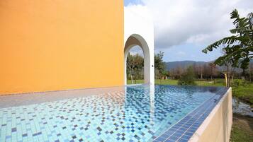 Deluxe Double Room (L6) | Individually decorated, individually furnished, desk, soundproofing