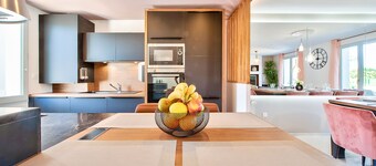 MickeyRelax House spa, sauna, children playground, parking next Disneyland Paris