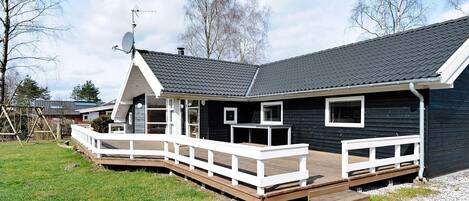 House | Exterior
