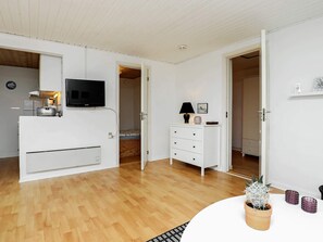 House | Interior - 4 Person Holiday Home in Nykobing M-by Traum (Nykobing Mors)