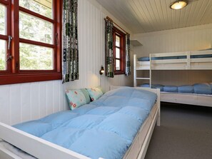 3 bedrooms - 8 Person Holiday Home in Hojslev (Hojslev)