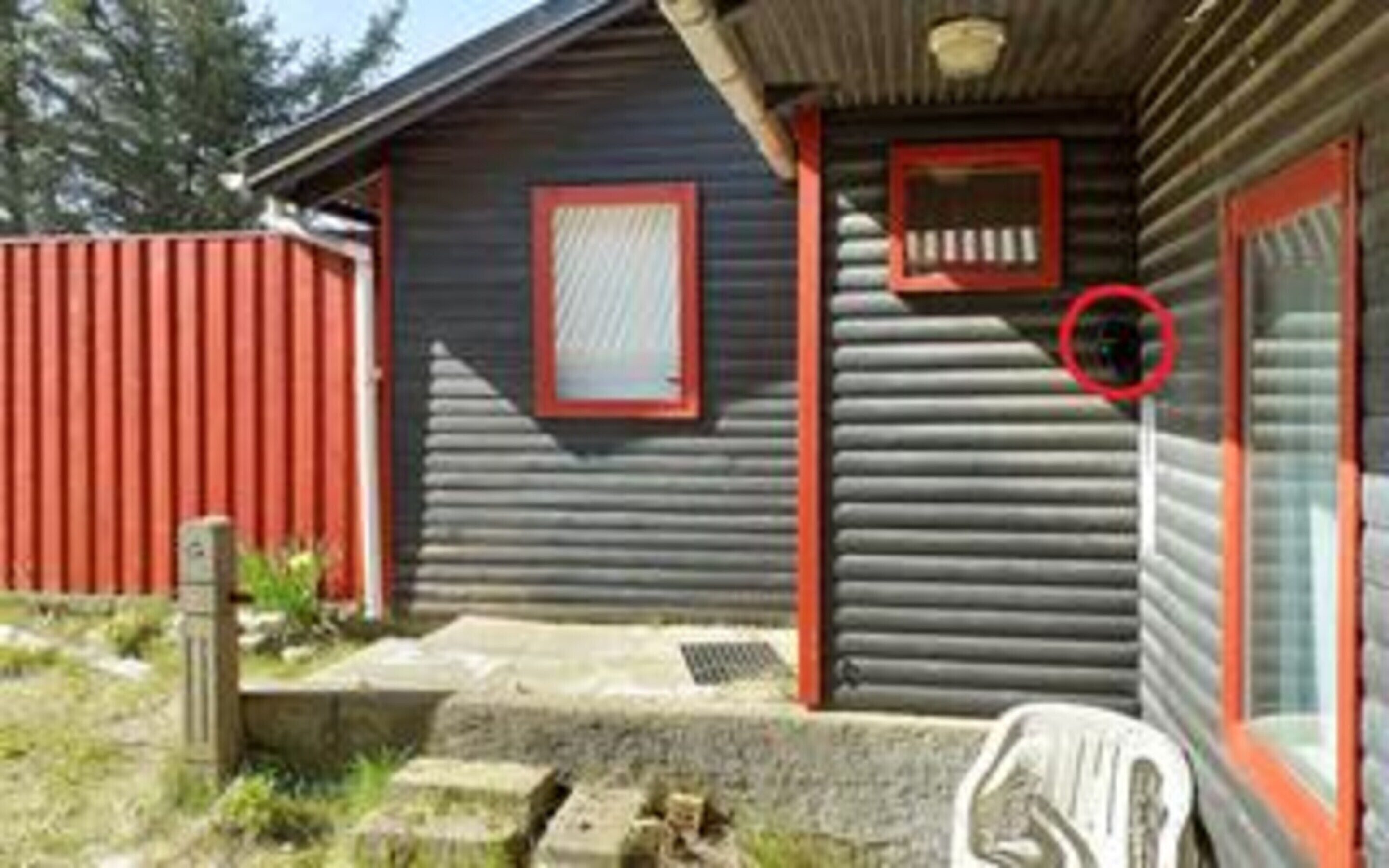 House | Exterior detail