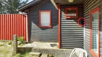 House | Exterior detail