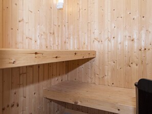 Sauna - Vibrant Holiday Home in Jutland With Sauna (Knebel)