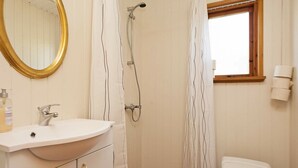 Unclassified image, 5 of 12, button - Rustic Holiday Home in Rødby Lolland With Terrace (Rodby)