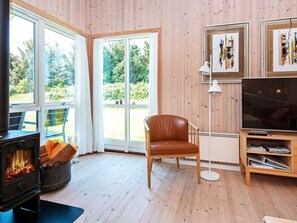 Living area - Peaceful Holiday Home in Ulfborg near Sea (Ulfborg)