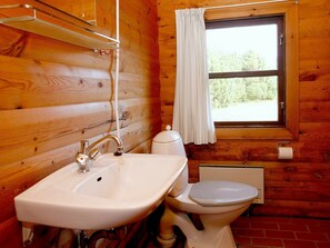 Shower - Peaceful Holiday Home in Laeso Denmark Amidst Nature (Læsø)