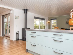 House | Private kitchen - 5 Person Holiday Home in Farvang-by Traum (Farvang)