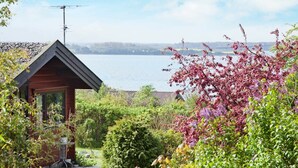 Exterior - Sunlit Holiday Home With Barbecue in Vordingborg (Vordingborg)