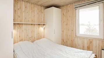 4 soverom, individuelt innredet og barnesenger