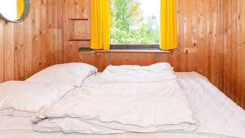 House | 3 bedrooms, individually furnished