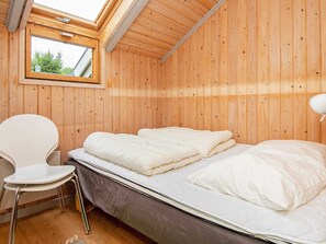 House | 3 bedrooms - 5 Person Holiday Home in Oksbol (Oksbol)