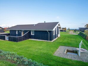 Talo | Näkymä järvelle