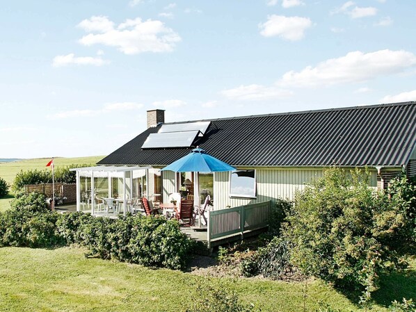Exterior - Beautiful Holiday Home in Vinderup Near Sea (Vinderup)