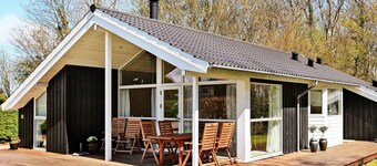 Gorgeous Holiday Home in Frørup With Whirlpool