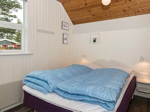 2 bedrooms, individually furnished, cribs/infant beds