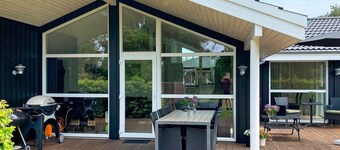 สเปเชียส แฟมิลี รีทรีต - บาย ทรอม เฟเรียนโวห์นุงเงน