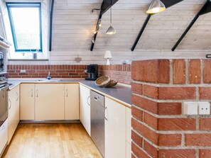 Private kitchen - 8 Person Holiday Home in Juelsminde (Horsens)