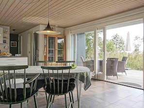House | Dining