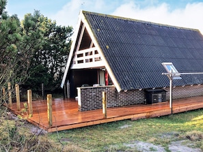 Exterior - Alluring Holiday Home in Hvide Sande With Sauna (Hvide Sande)