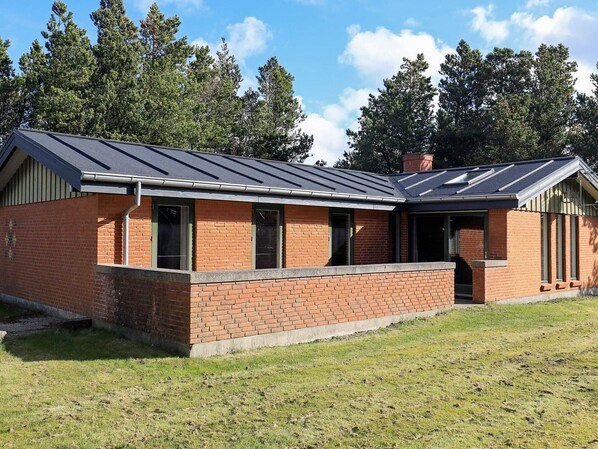 منزل | المنشأة من الخارج