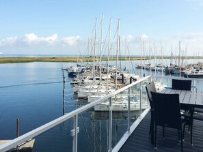 Apartment | Water view