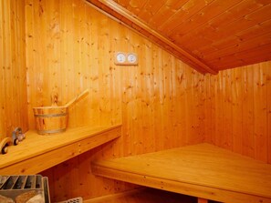 House | Sauna