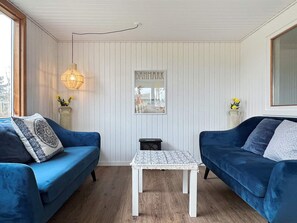 Living area - 6 Person Holiday Home in Romo (Rømø)