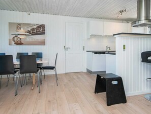 Interior - 6 Person Holiday Home in Allingabro-by Traum (Allingåbro)