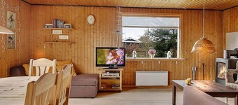 Cozy Holiday Home in Storvorde near Sea