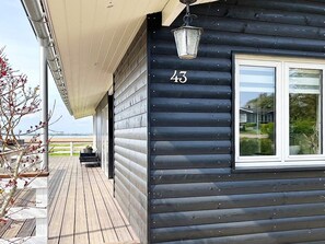 House | Exterior - Secluded Retreat by Water - By Traum Ferienwohnungen (Faaborg)