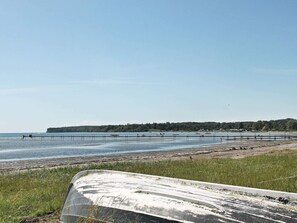 Beach - 6 Person Holiday Home in Bjert (Bjert)