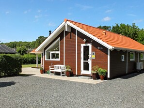 House | Exterior - 6 Person Holiday Home in Bjert (Bjert)