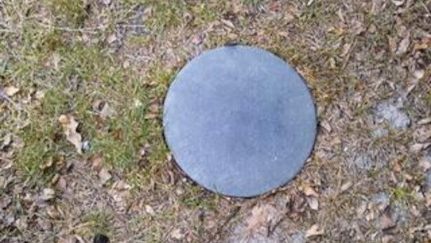 A circular, flat object on the ground. - 4 Star Holiday Home in Nexo (Nexø)