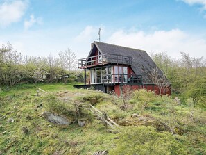 House | Exterior - Seaside Escape With Views - By Traum Ferienwohnungen (Allinge)