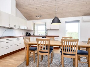 House | Dining