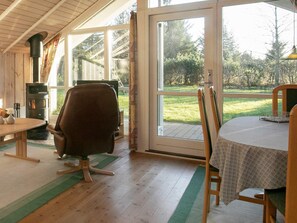3 bedrooms