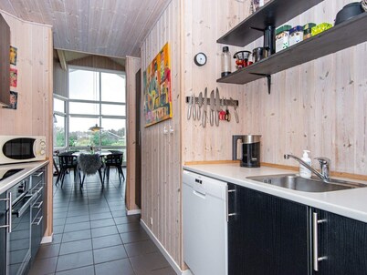 10 Person Holiday Home in Ulfborg