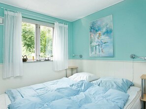 3 phòng ngủ, trang bị nội thất với thiết kế riêng biệt 