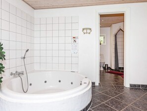 علاجات السبا