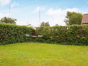 House | Property grounds - 4 Person Holiday Home in Esbjerg V (Esbjerg)