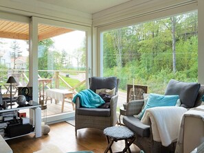House | Living room