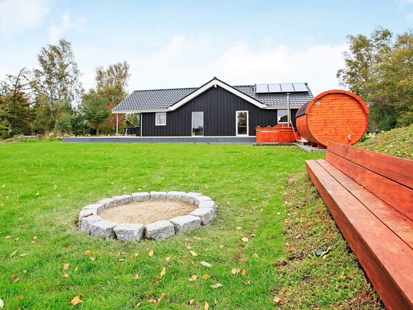 House | Property grounds