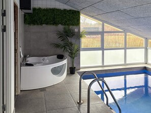 Maison | Piscine | Piscine couverte, piscine extérieure