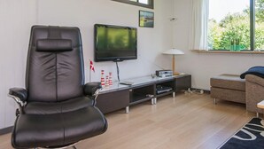 House | Living area - 6 Person Holiday Home in Knebel (Knebel)